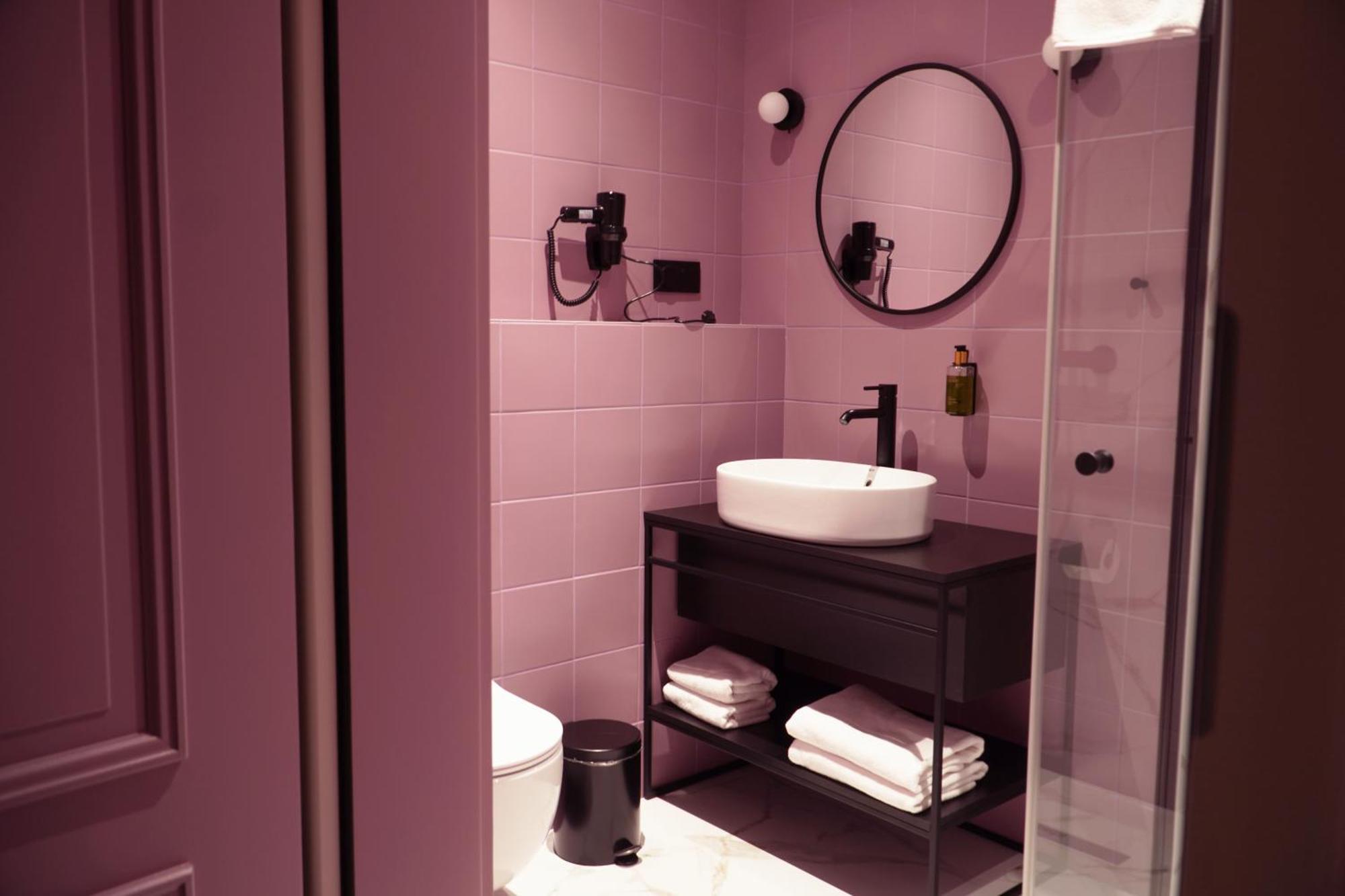 לודז' Hotel Pietryna מראה חיצוני תמונה