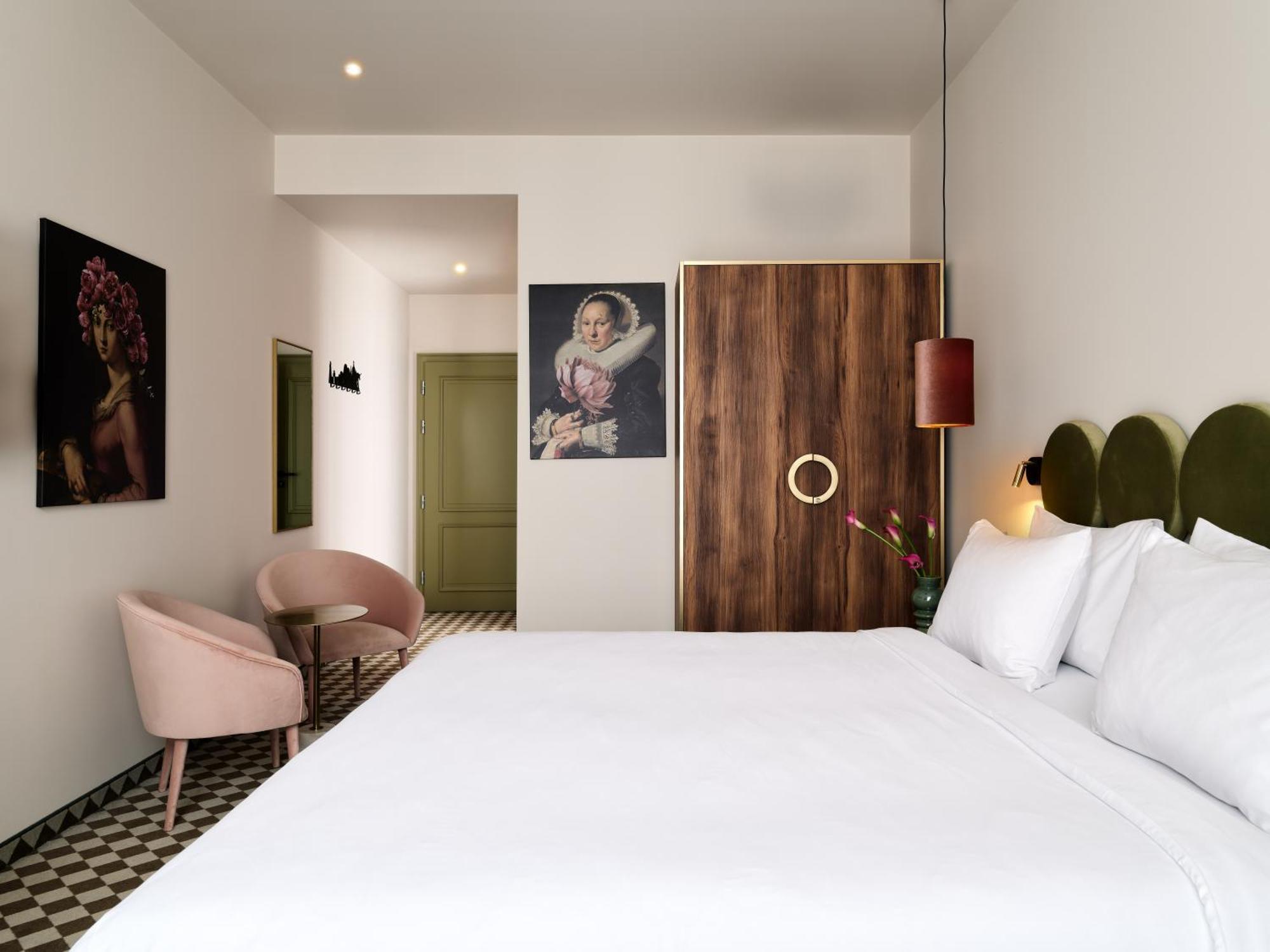 לודז' Hotel Pietryna מראה חיצוני תמונה