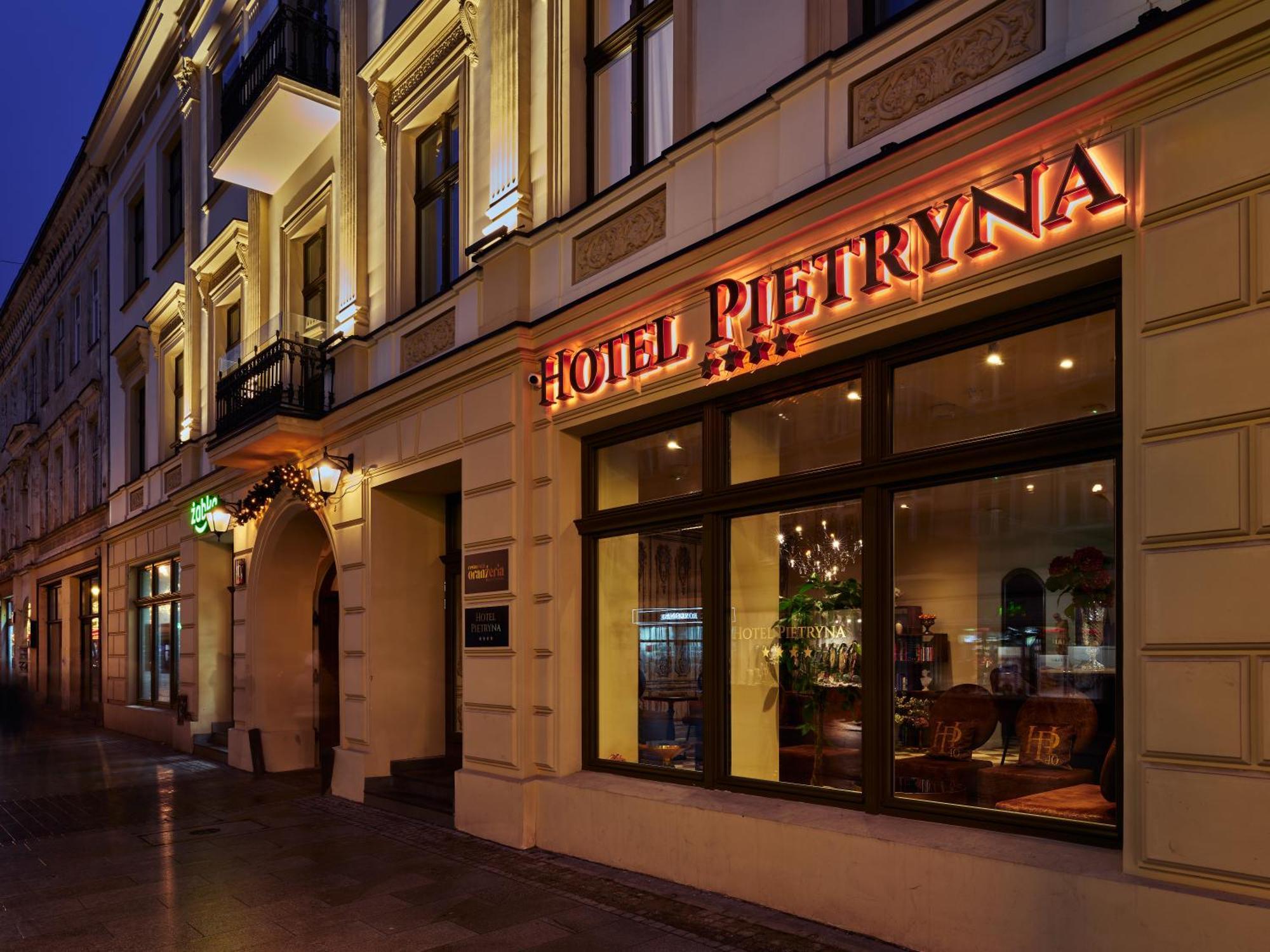 לודז' Hotel Pietryna מראה חיצוני תמונה