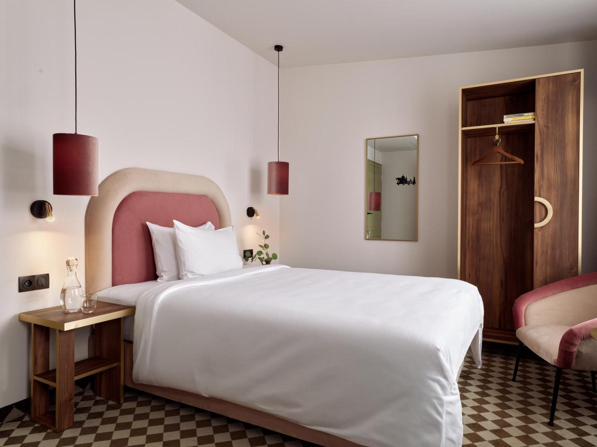 לודז' Hotel Pietryna מראה חיצוני תמונה